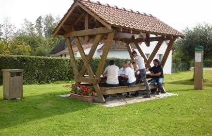 Table de pique-nique d’Enquin sur baillons